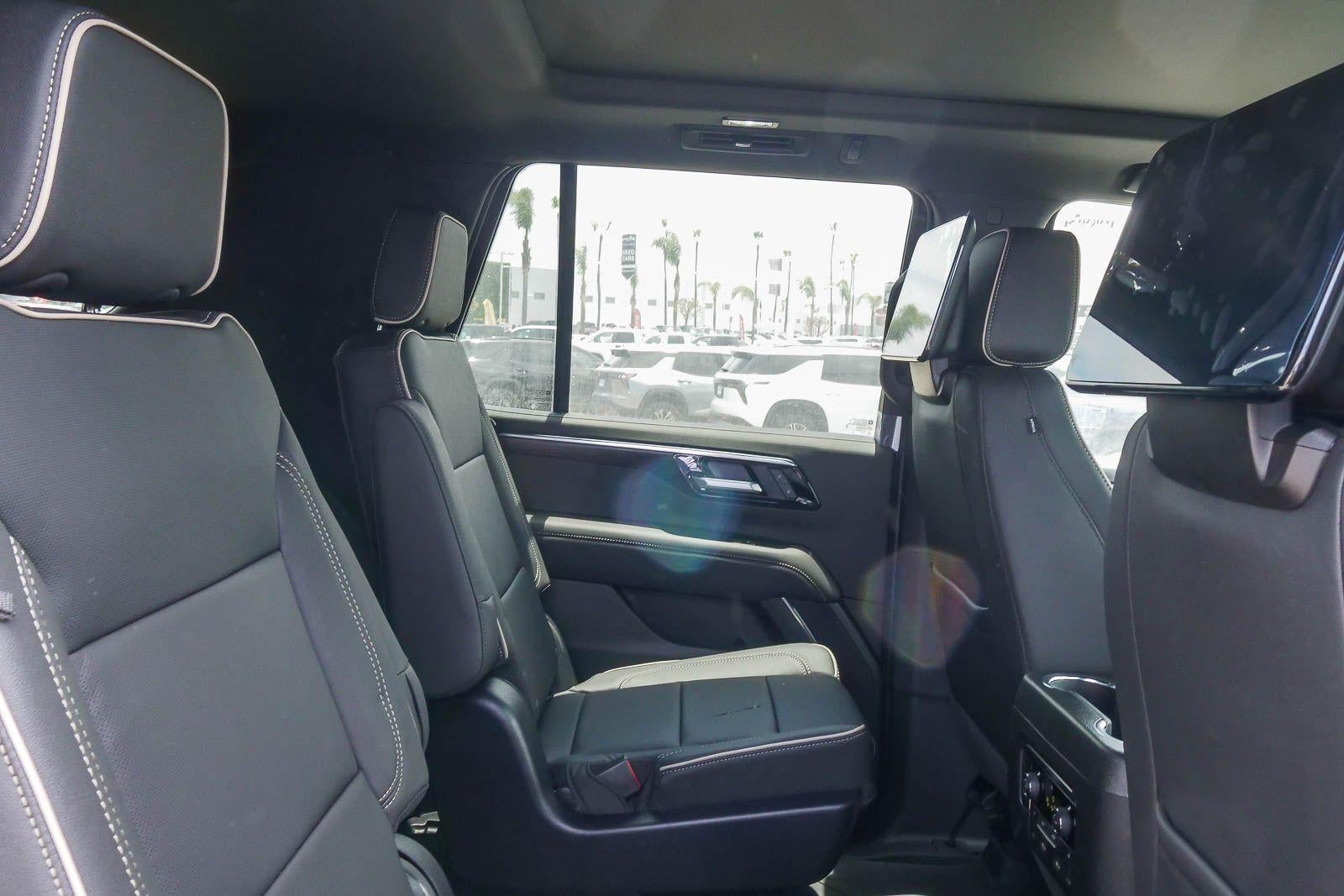 2026 Chevrolet Tahoe 4WD Premier