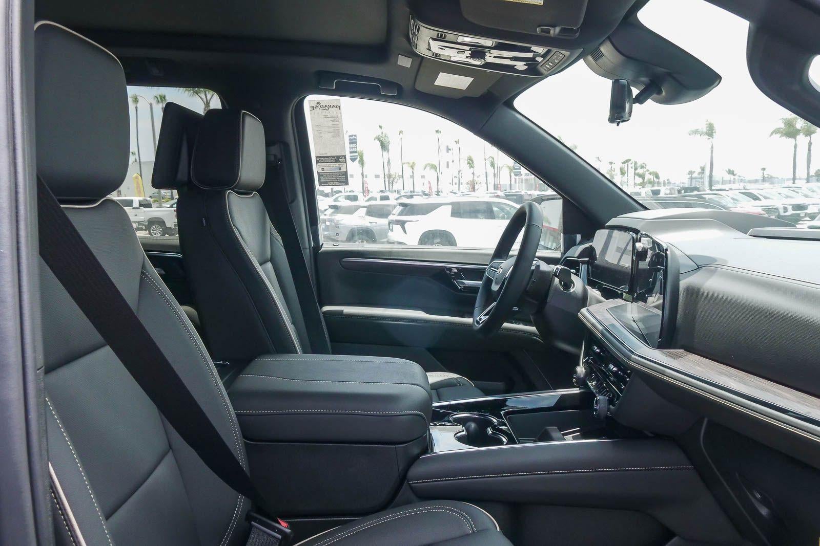2026 Chevrolet Tahoe 4WD Premier