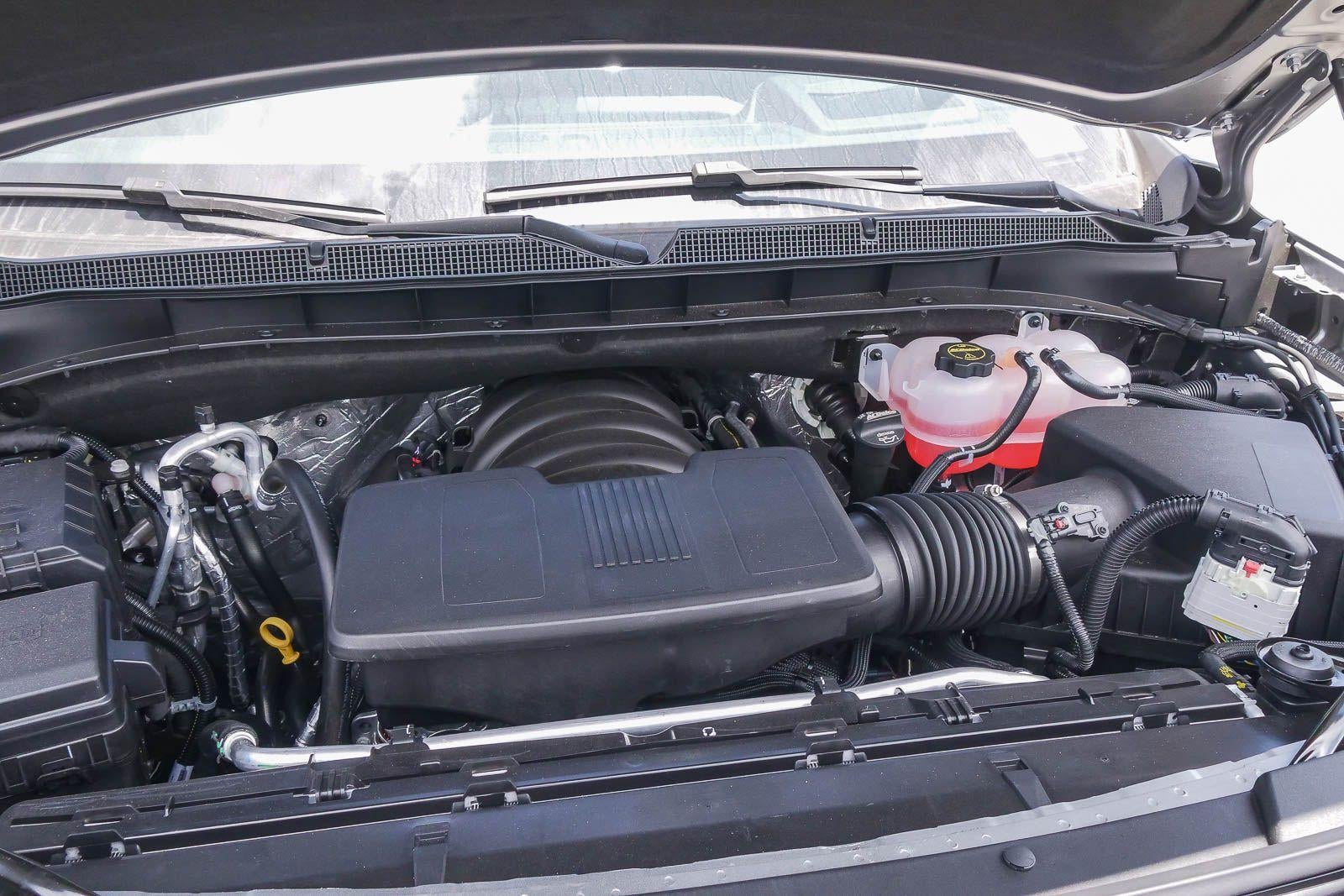 2026 Chevrolet Tahoe 4WD Premier