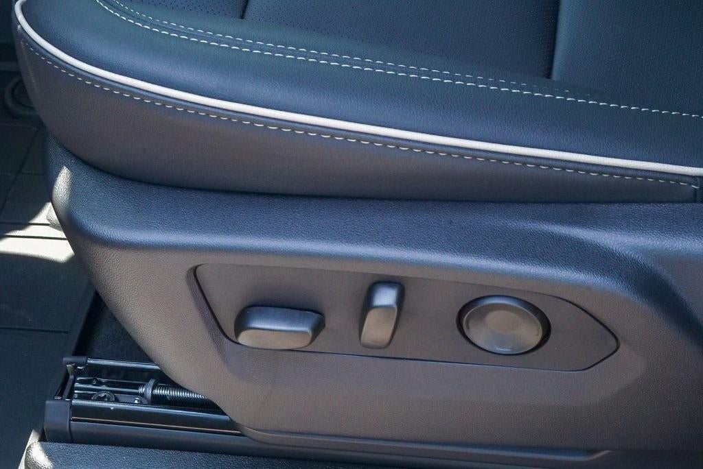 2025 Chevrolet Tahoe 4WD Premier