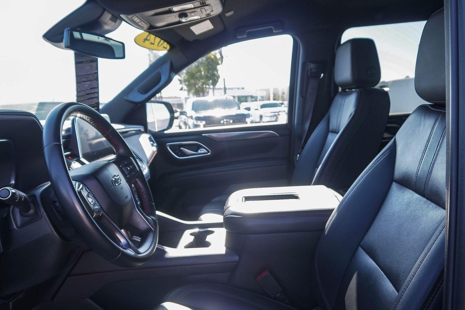 2024 Chevrolet Suburban RST