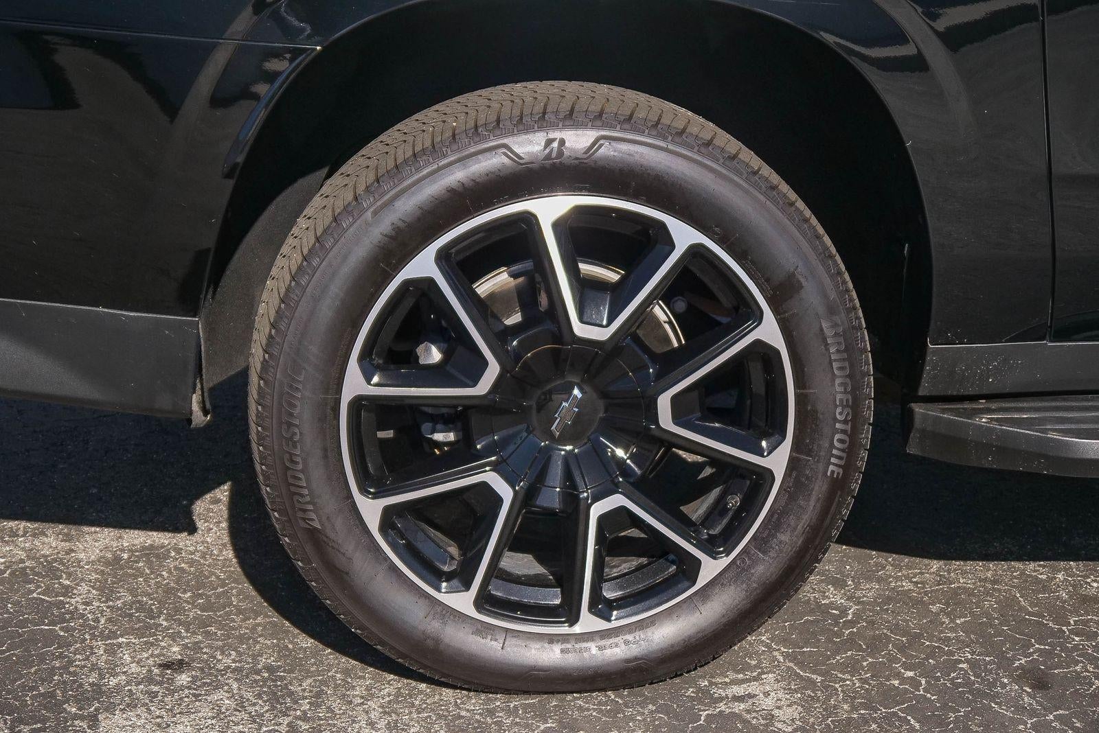 2024 Chevrolet Suburban RST