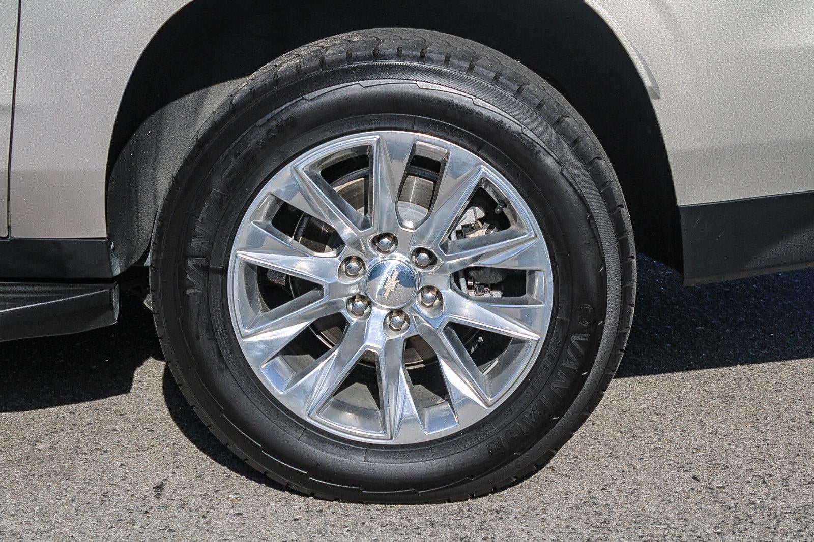 2024 Chevrolet Suburban Premier