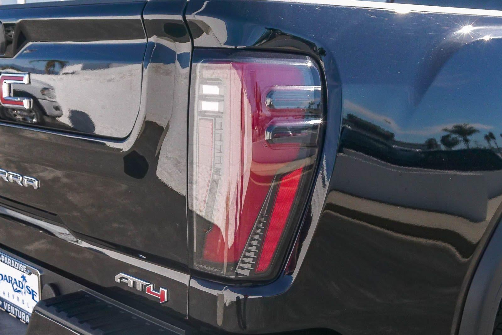 2025 GMC Sierra 2500 HD AT4