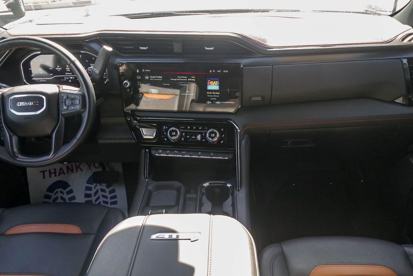 2025 GMC Sierra 2500 HD AT4