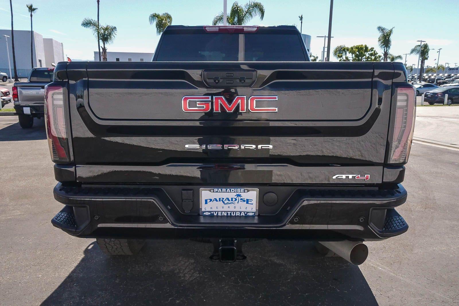 2025 GMC Sierra 2500 HD AT4