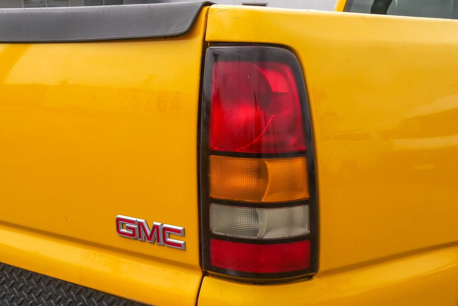 2005 GMC Sierra 2500 HD Work Truck