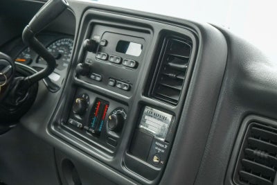 2005 GMC Sierra 2500 HD Work Truck