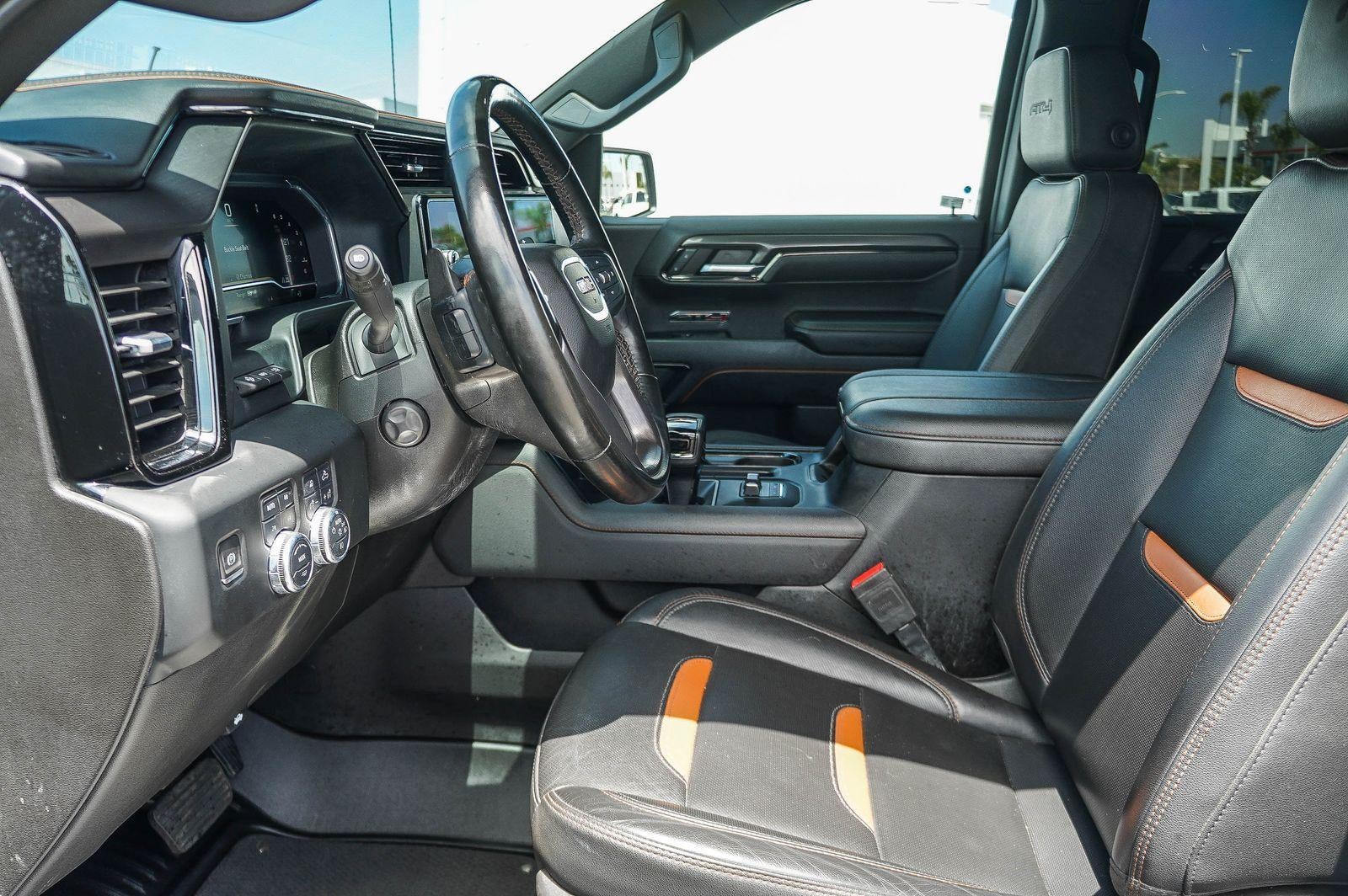 2023 GMC Sierra 1500 AT4