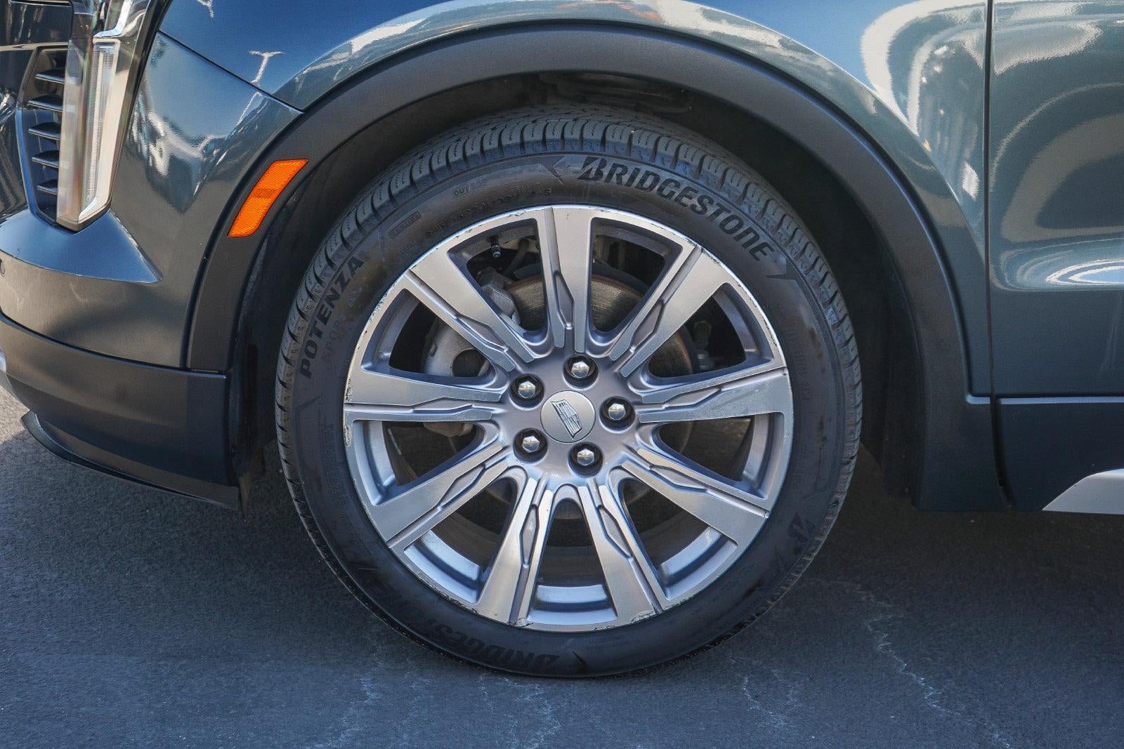 2019 Cadillac XT4 FWD Premium Luxury