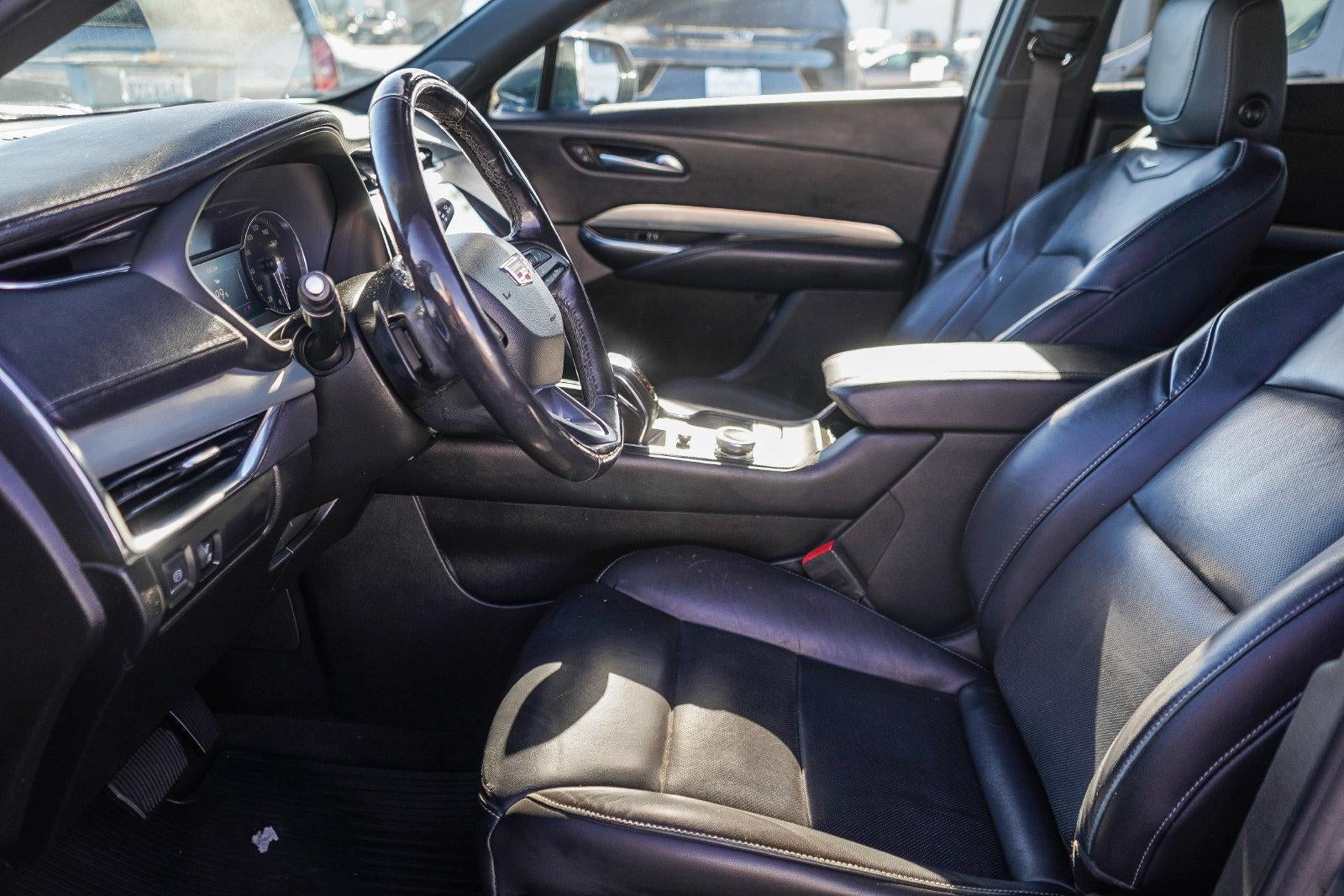 2019 Cadillac XT4 FWD Premium Luxury