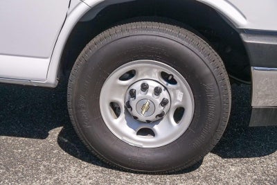 2026 Chevrolet Express Cutaway 3500 3500 Van 139"