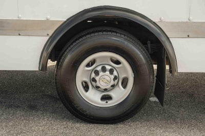 2023 Chevrolet Express Cutaway 3500 Base
