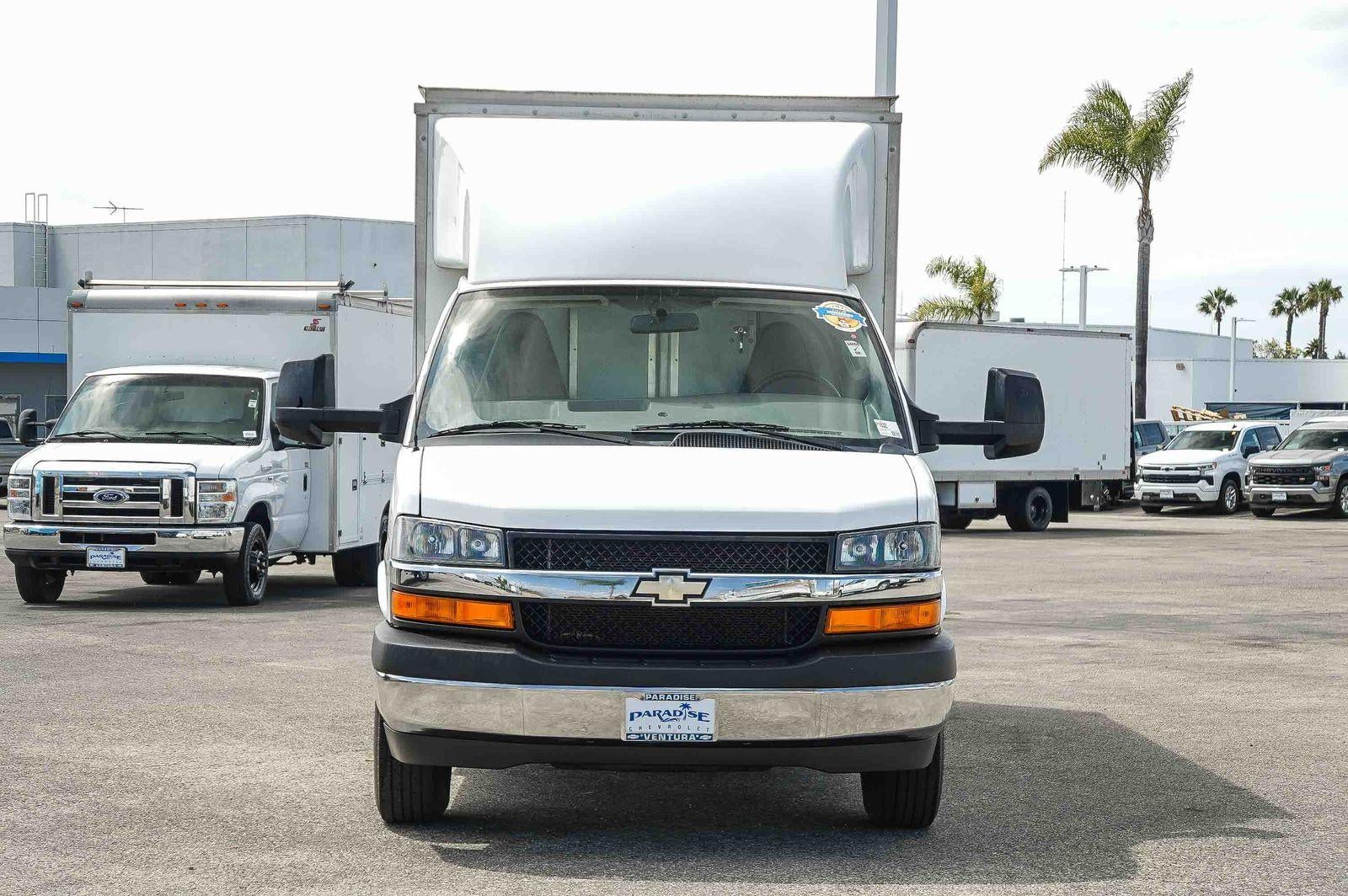 2023 Chevrolet Express Cutaway 3500 Base