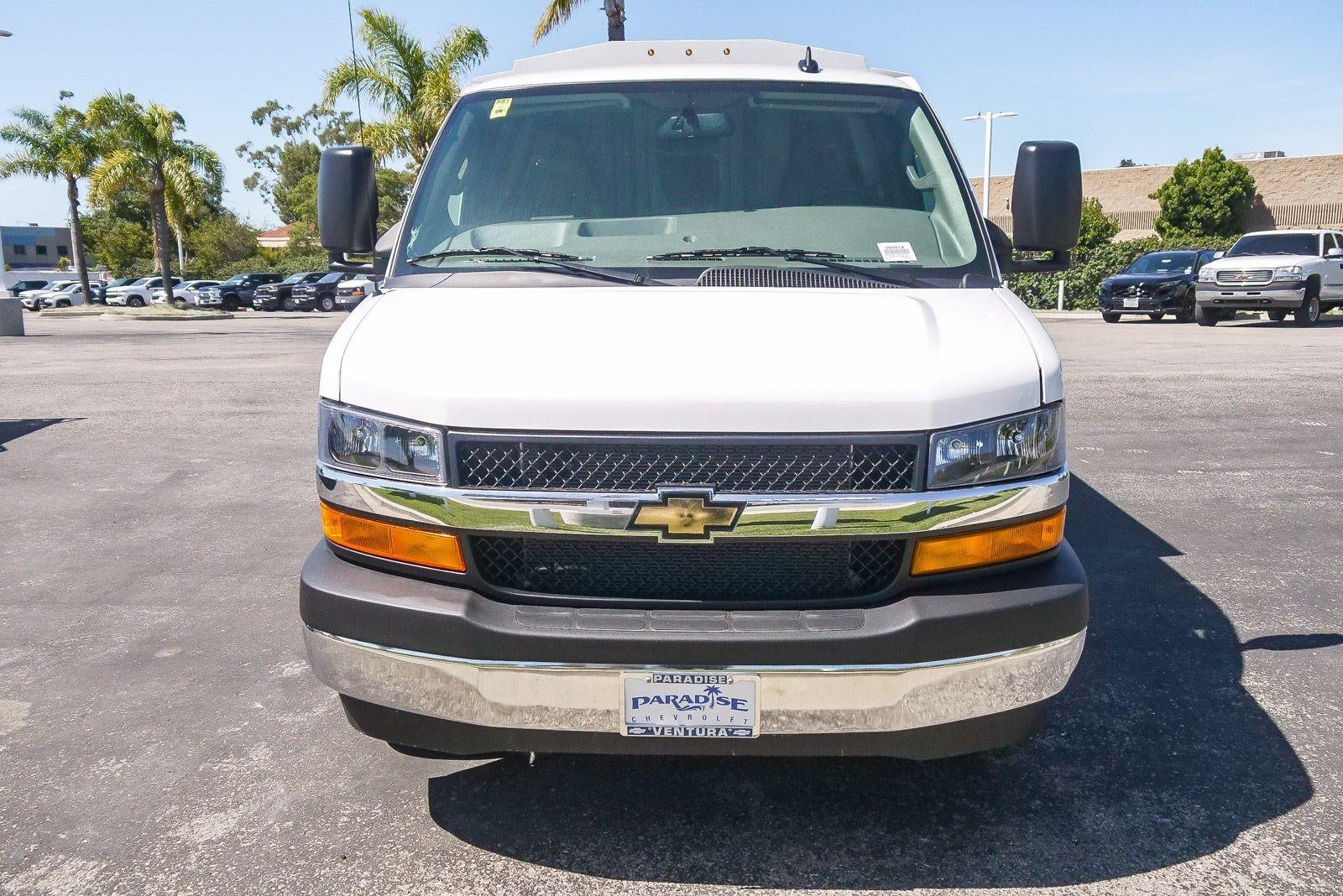 2026 Chevrolet Express Cutaway 3500 3500 Van 139"
