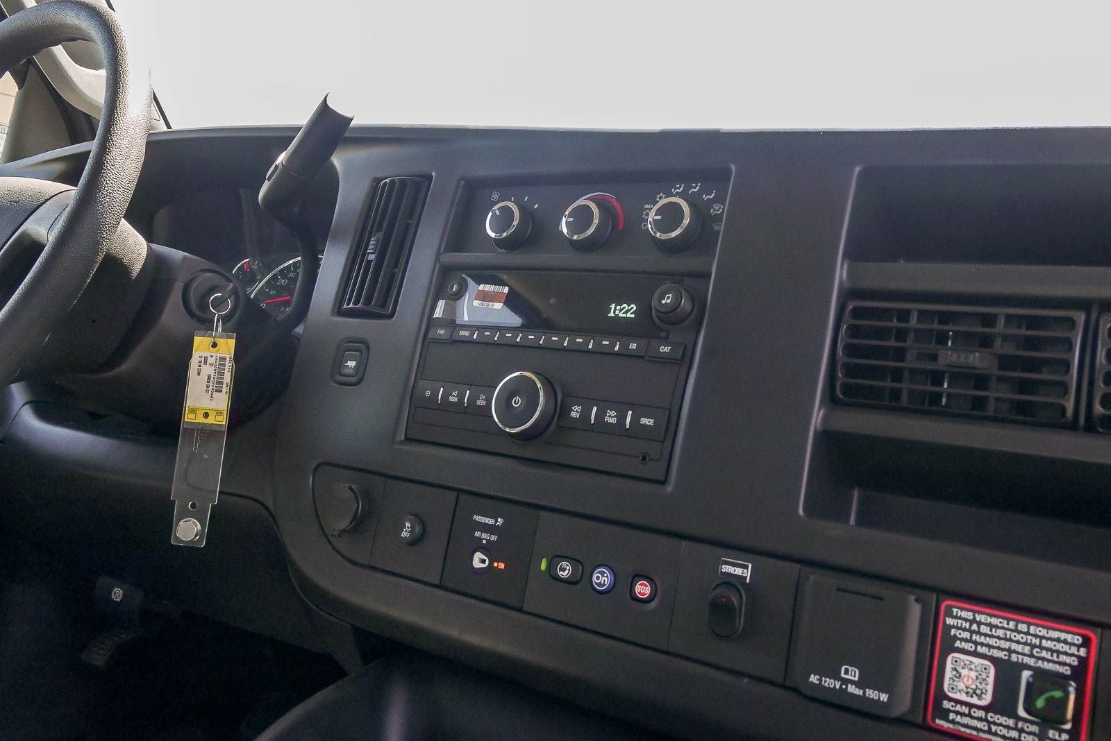 2026 Chevrolet Express Cutaway 3500 3500 Van 139"