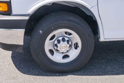 2026 Chevrolet Express Cutaway 3500 3500 Van 139"