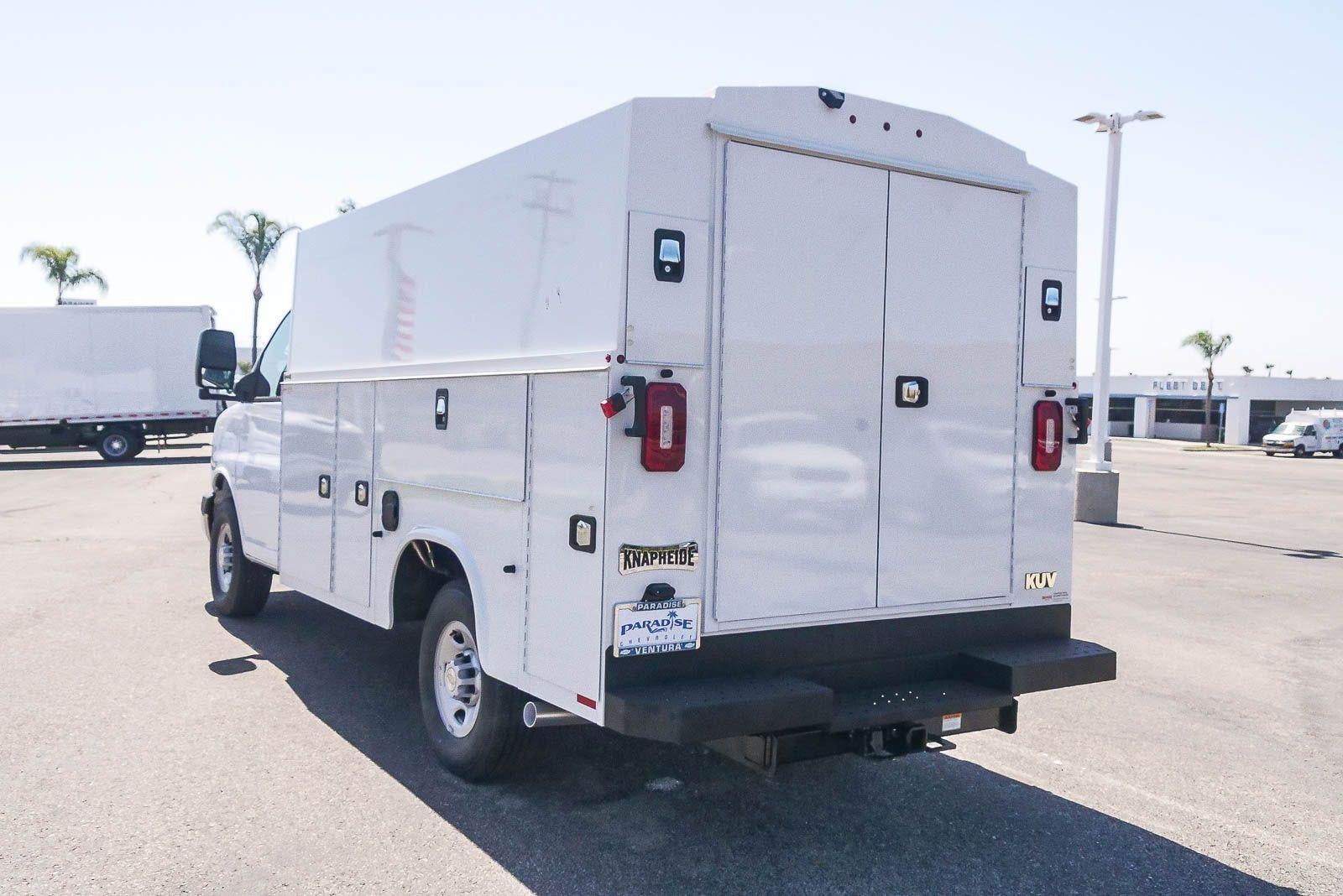 2026 Chevrolet Express Cutaway 3500 3500 Van 139"