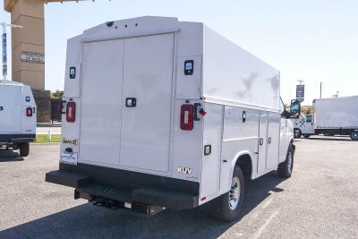 2026 Chevrolet Express Cutaway 3500 3500 Van 139"