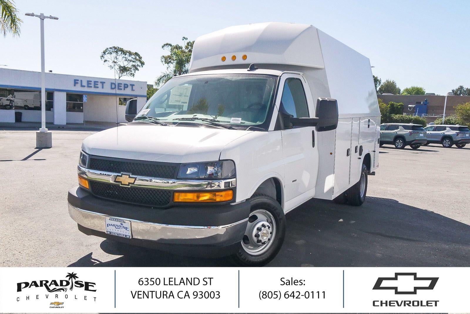 2026 Chevrolet Express Cutaway 3500 3500 Van 139"