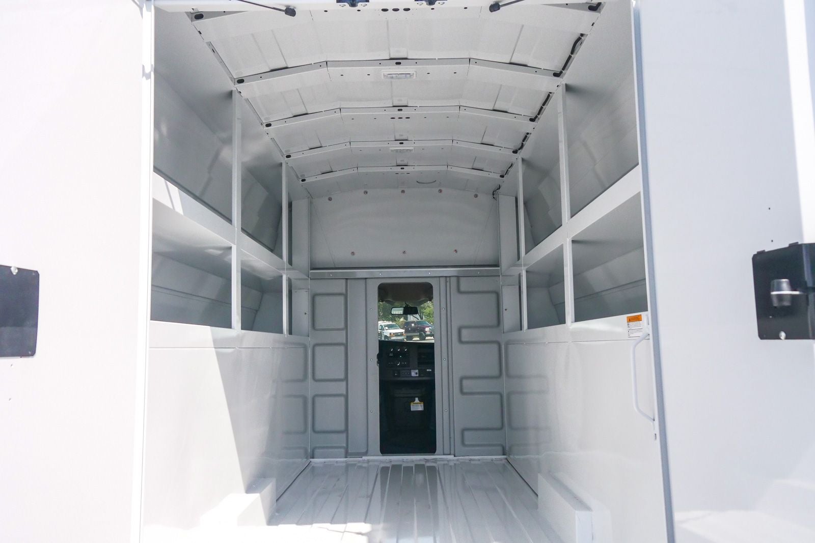 2026 Chevrolet Express Cutaway 3500 3500 Van 139"