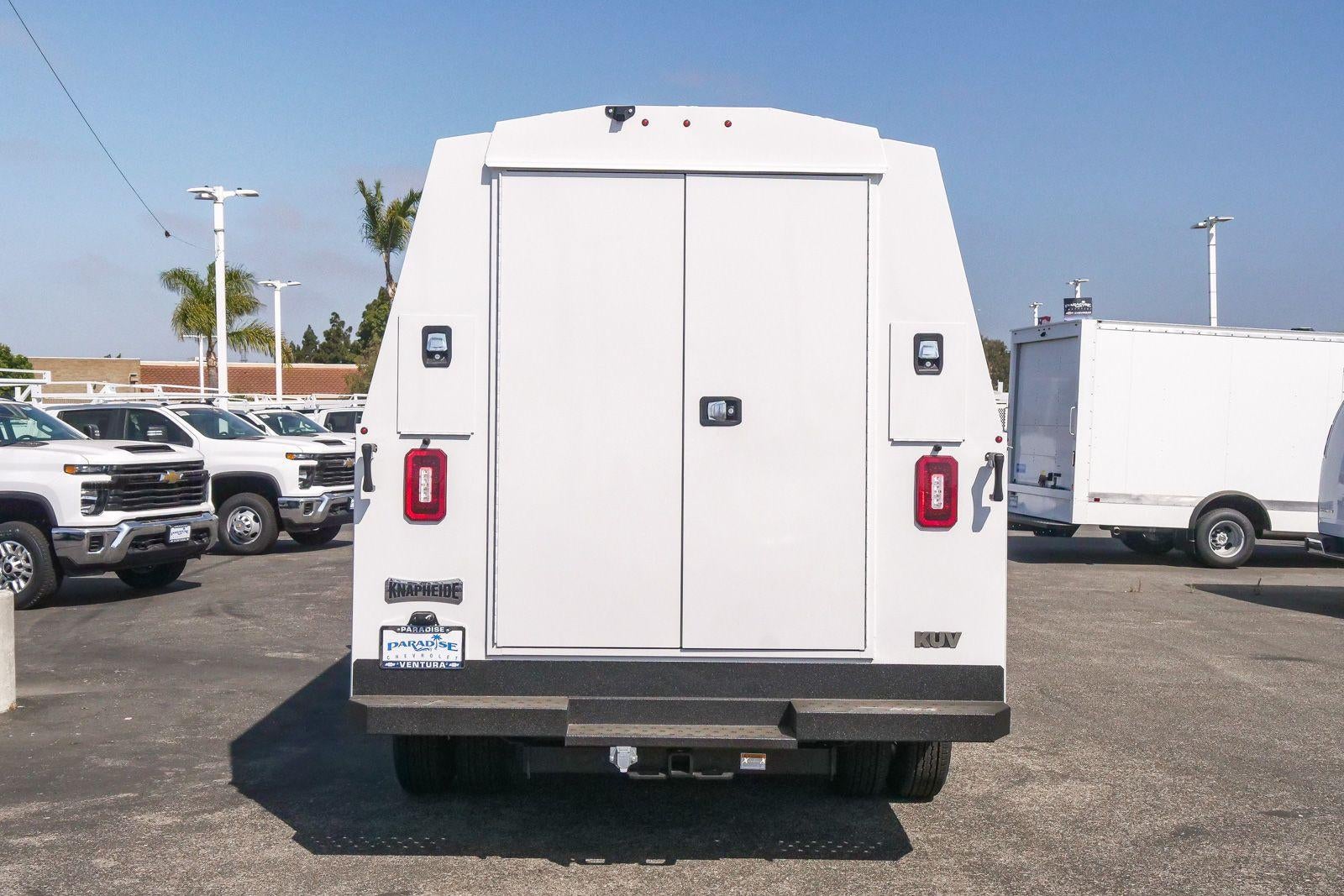 2026 Chevrolet Express Cutaway 3500 3500 Van 139"