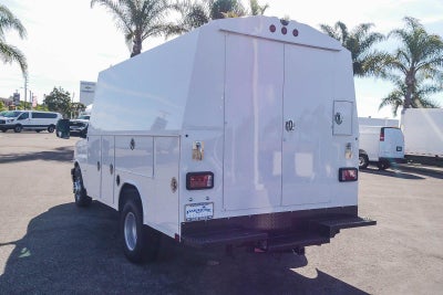 2026 Chevrolet Express Cutaway 3500 3500 Van 139"