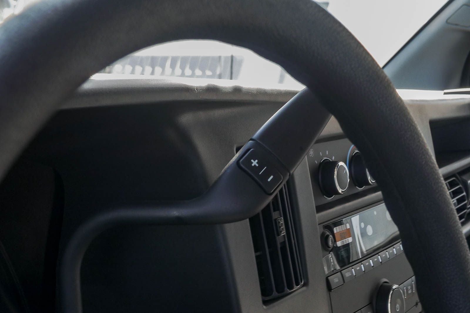 2026 Chevrolet Express Cutaway 3500 3500 Van 139"