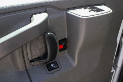 2022 Chevrolet Express Cutaway 3500 Base