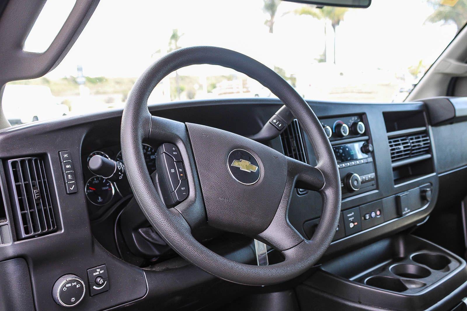 2026 Chevrolet Express Cutaway 3500 3500 Van 159"