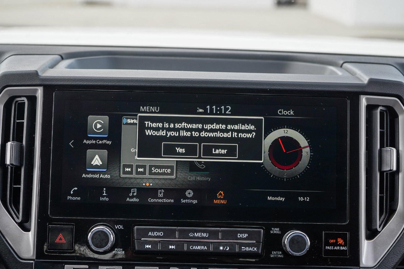 2025 Nissan Frontier SV