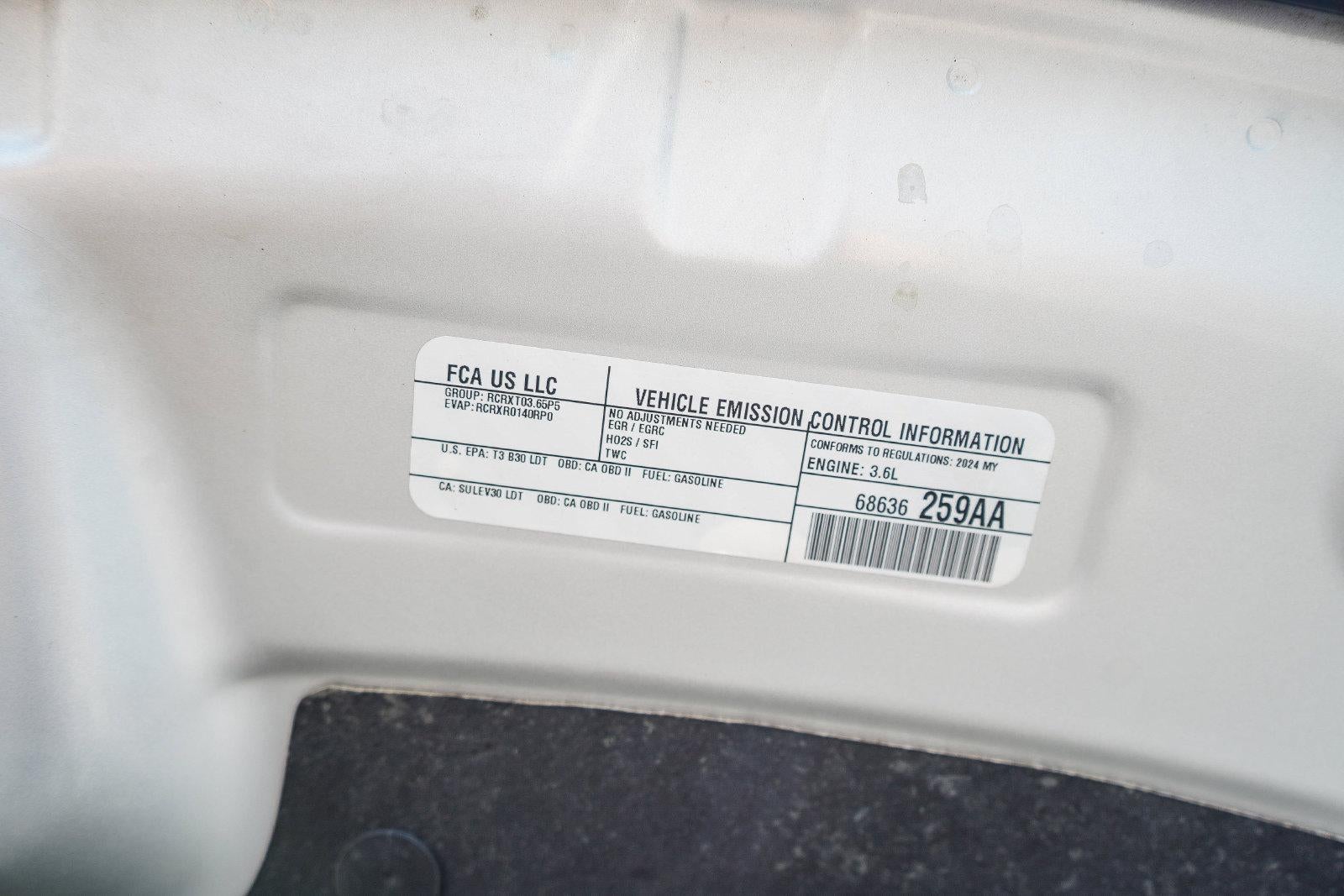 2024 Chrysler Pacifica Touring L