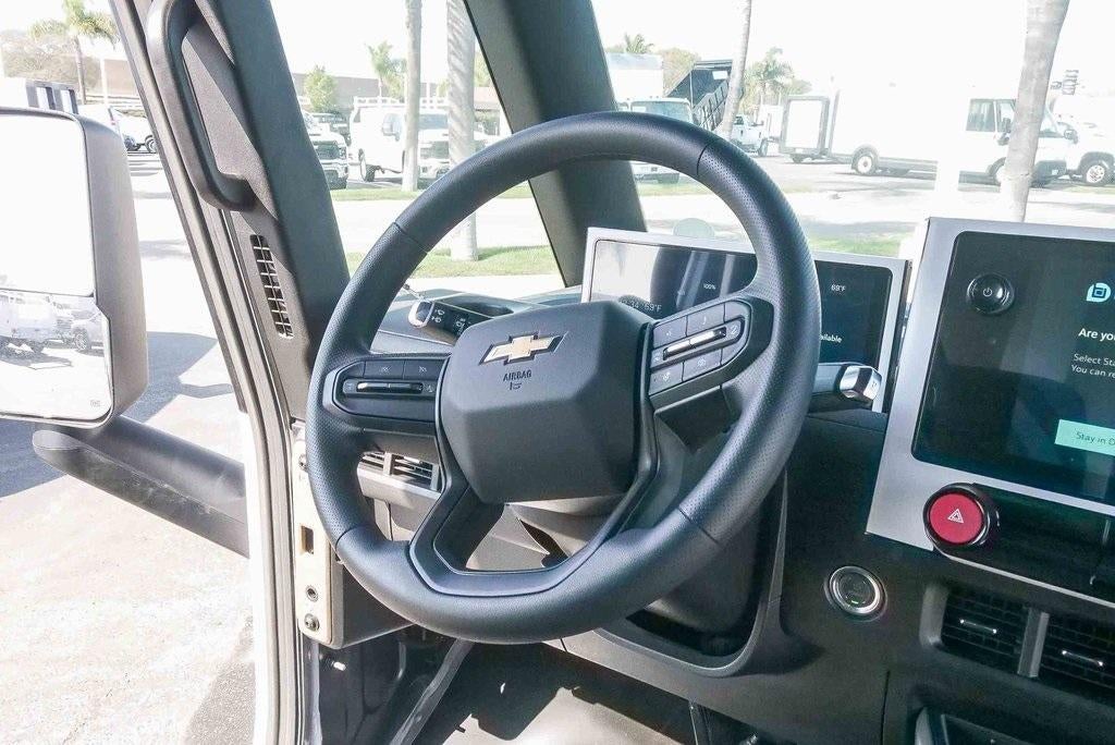 2025 Chevrolet BrightDrop 600 eAWD 600