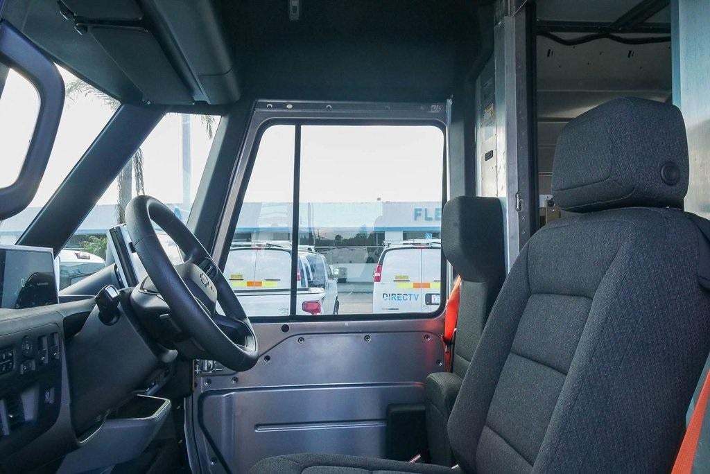 2025 Chevrolet BrightDrop 600 eAWD 600