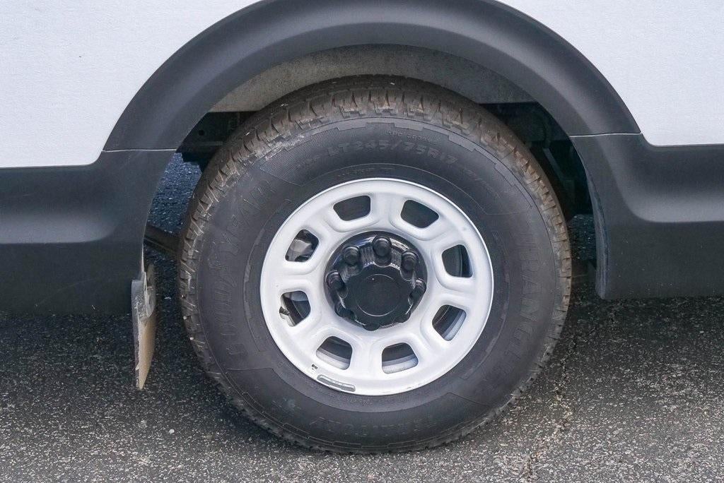 2025 Chevrolet BrightDrop 600 eAWD 600