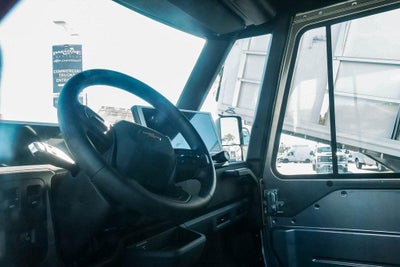 2025 Chevrolet BrightDrop 600 eAWD 600