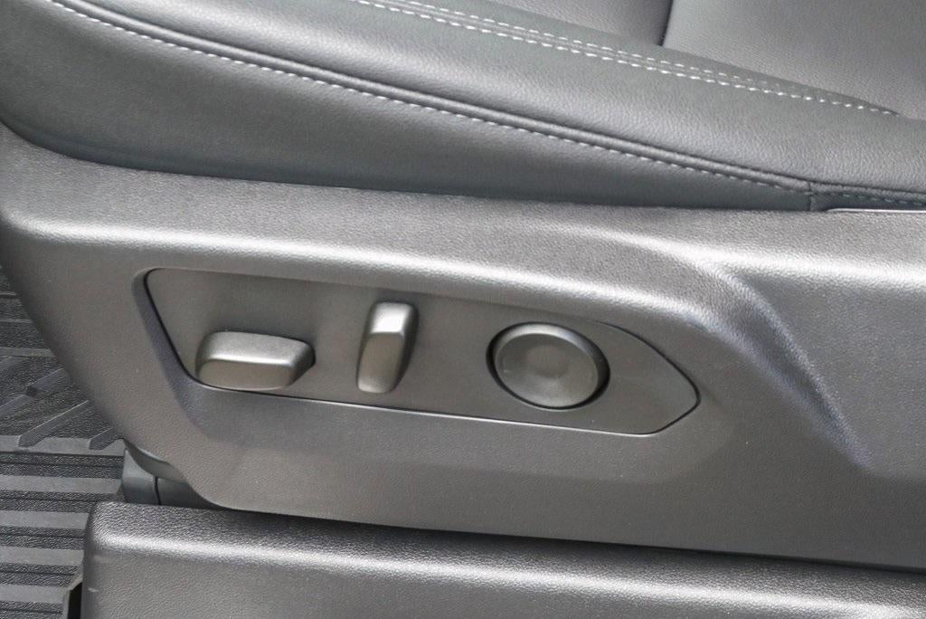 2025 Chevrolet Silverado 2500 HD Crew Cab Standard Box 4-Wheel Drive LT