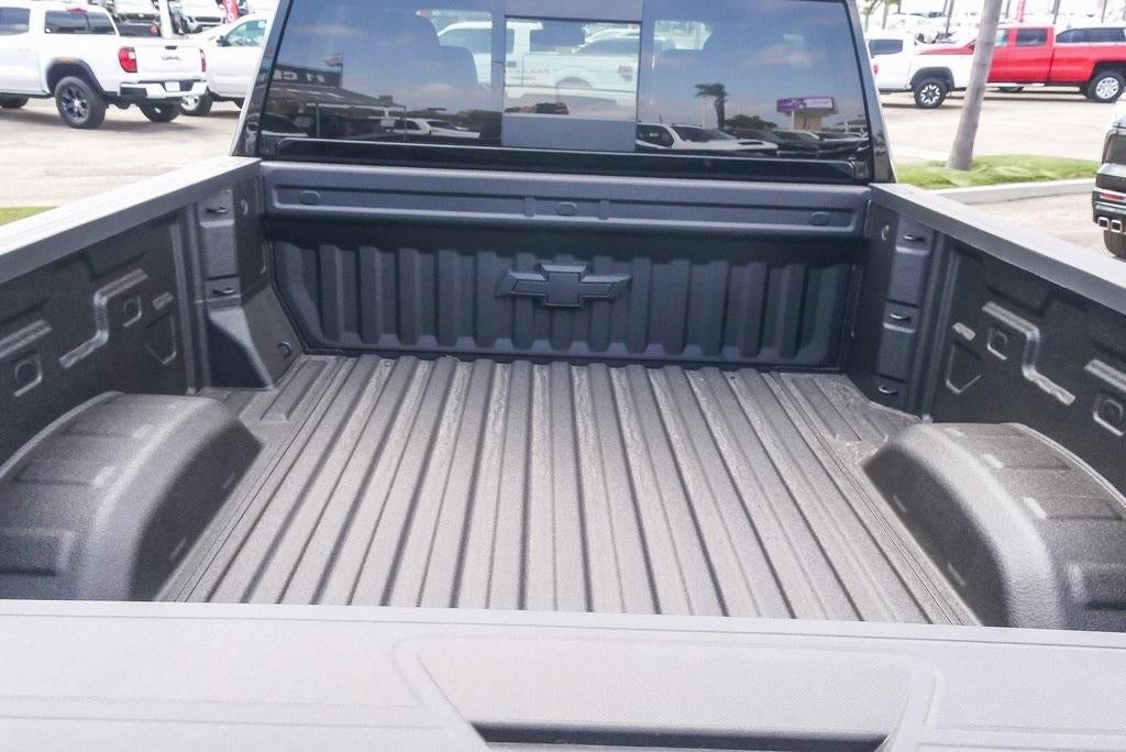 2025 Chevrolet Silverado 2500 HD Crew Cab Standard Box 4-Wheel Drive LT