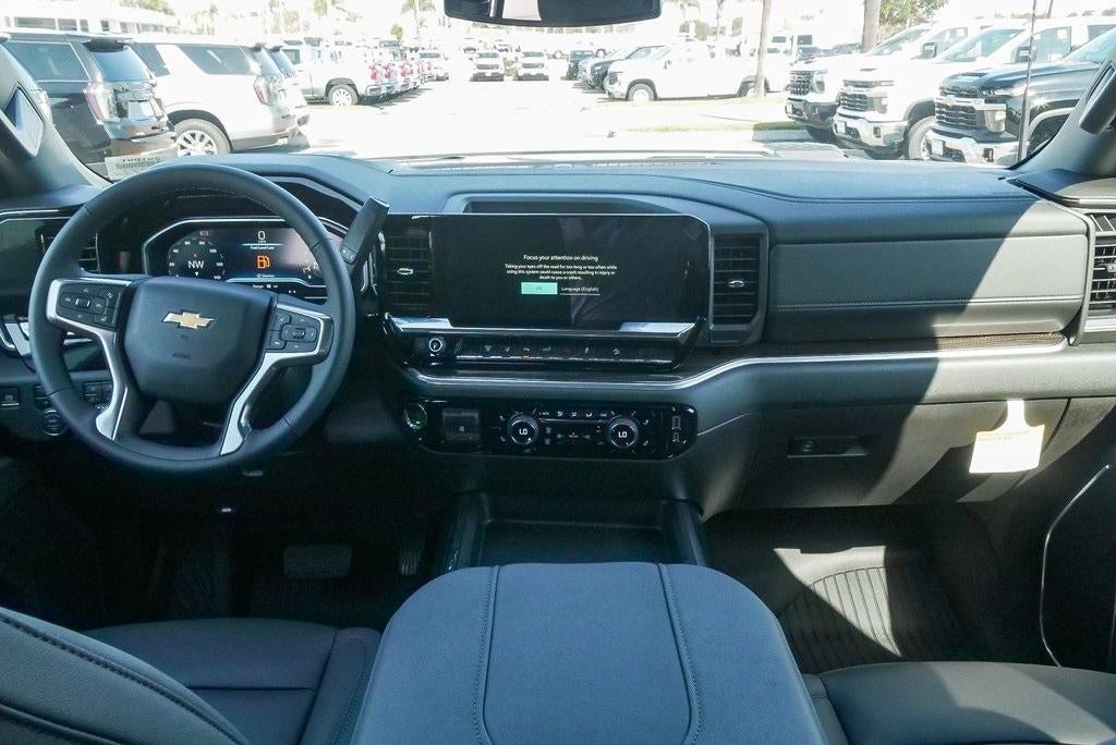 2025 Chevrolet Silverado 2500 HD Crew Cab Standard Box 4-Wheel Drive LT