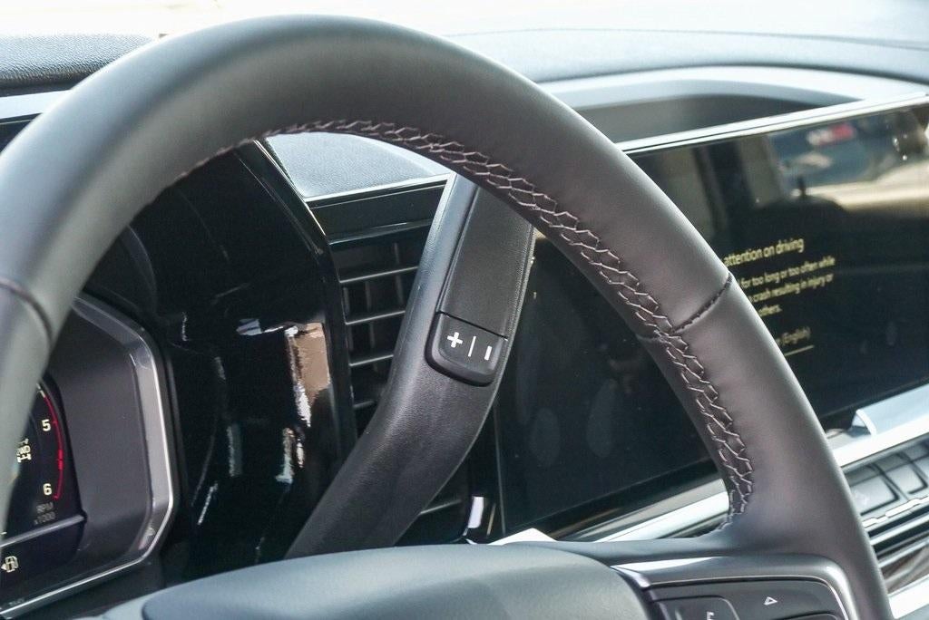 2025 Chevrolet Silverado 2500 HD Crew Cab Standard Box 4-Wheel Drive LT