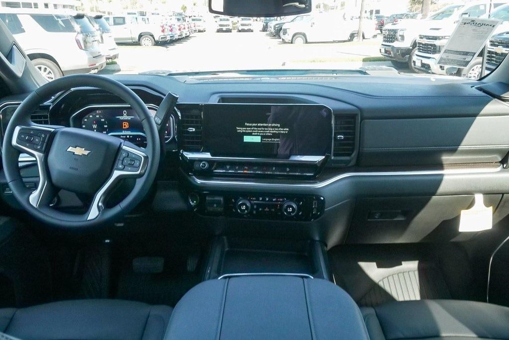 2025 Chevrolet Silverado 2500 HD Crew Cab Standard Box 4-Wheel Drive LT