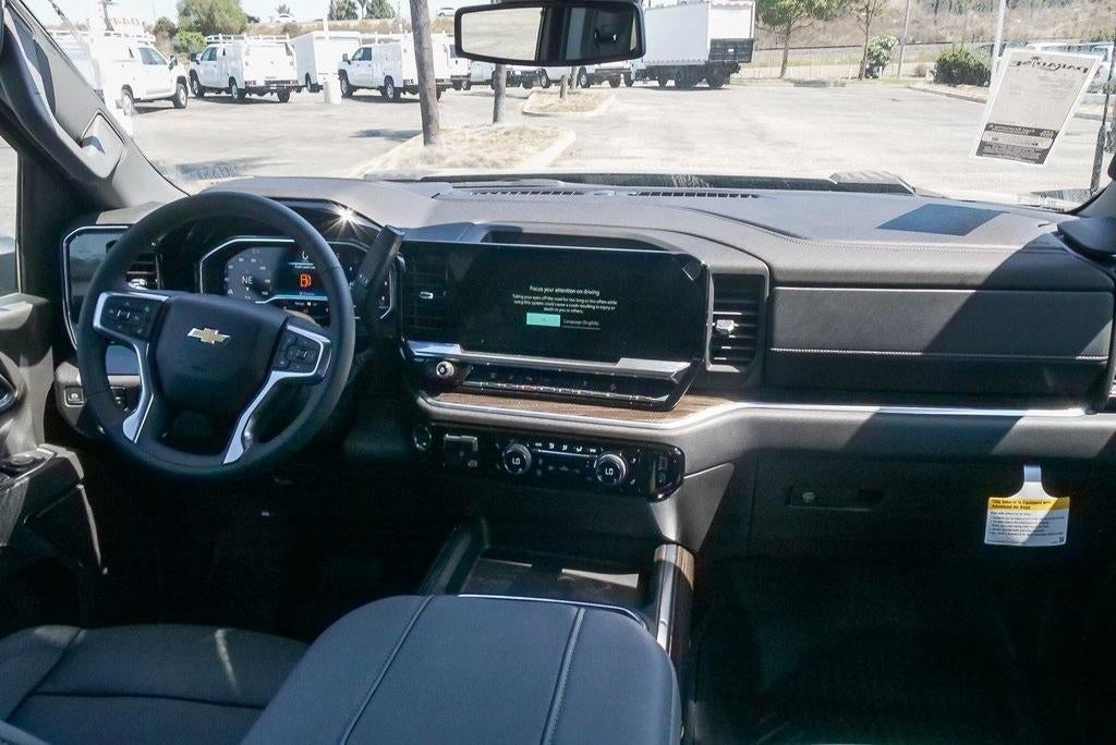 2025 Chevrolet Silverado 2500 HD Crew Cab Standard Box 4-Wheel Drive LT