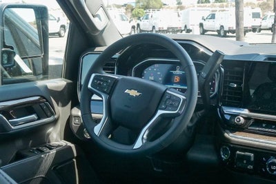 2025 Chevrolet Silverado 2500 HD Crew Cab Standard Box 4-Wheel Drive LT