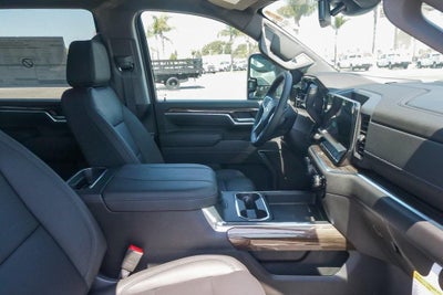 2025 Chevrolet Silverado 2500 HD Crew Cab Standard Box 4-Wheel Drive LT