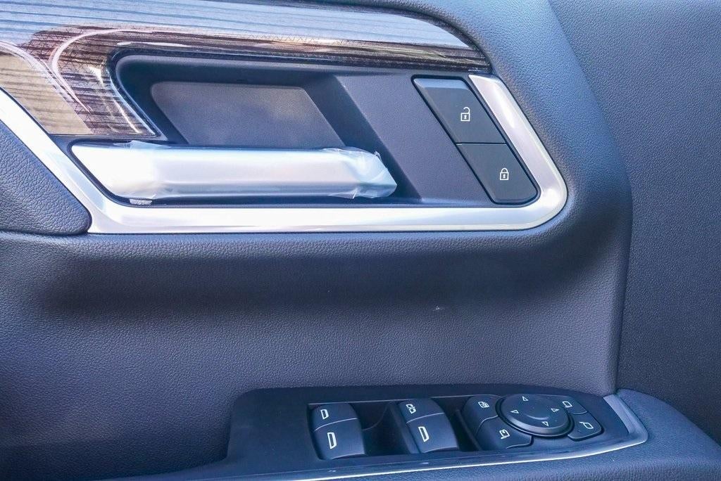 2025 Chevrolet Silverado 2500 HD Crew Cab Standard Box 4-Wheel Drive LT