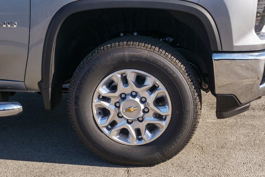 2025 Chevrolet Silverado 2500 HD Crew Cab Standard Box 4-Wheel Drive LT