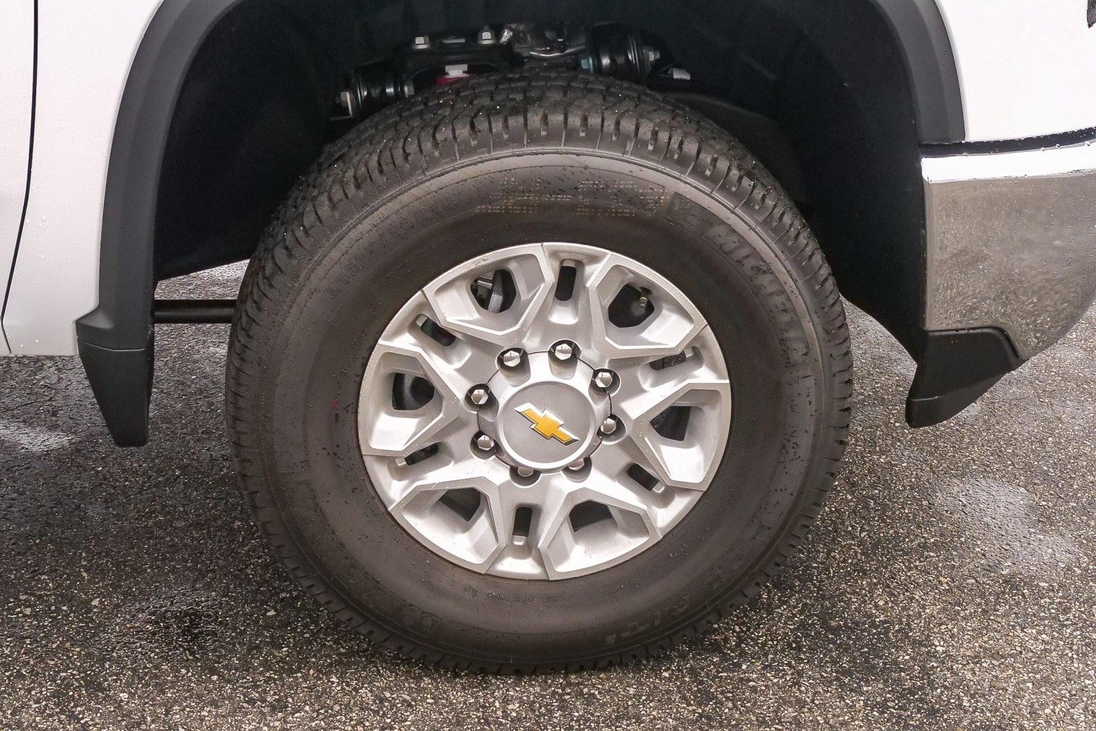 2026 Chevrolet Silverado 2500 HD Crew Cab Standard Box 4-Wheel Drive LTZ