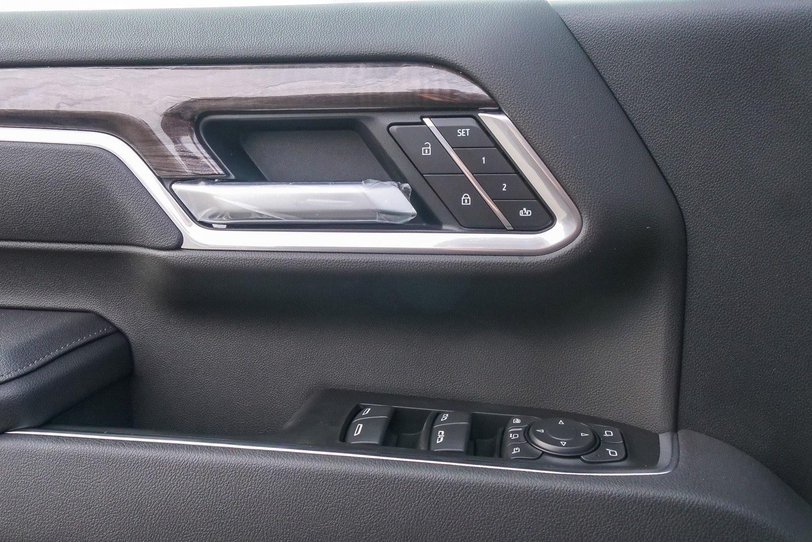 2026 Chevrolet Silverado 2500 HD Crew Cab Standard Box 4-Wheel Drive LTZ