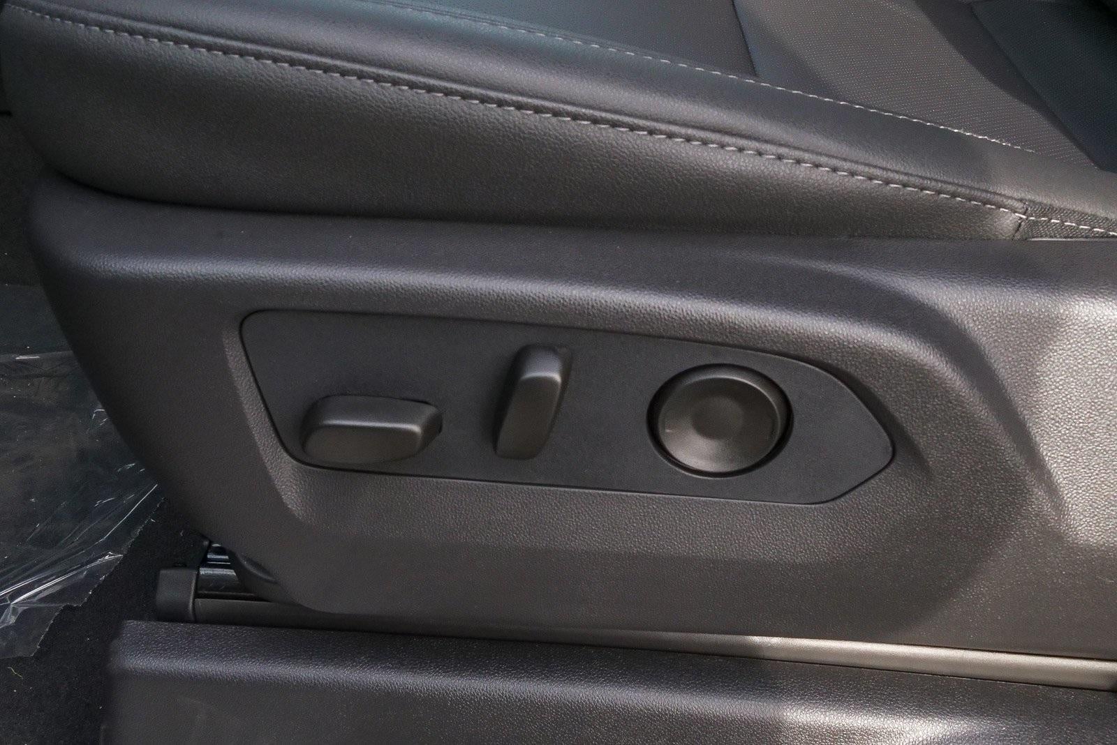 2026 Chevrolet Silverado 2500 HD Crew Cab Standard Box 4-Wheel Drive LTZ