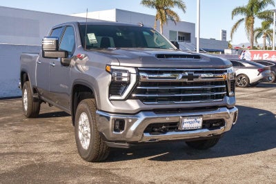 2026 Chevrolet Silverado 2500 HD Crew Cab Standard Box 4-Wheel Drive LTZ